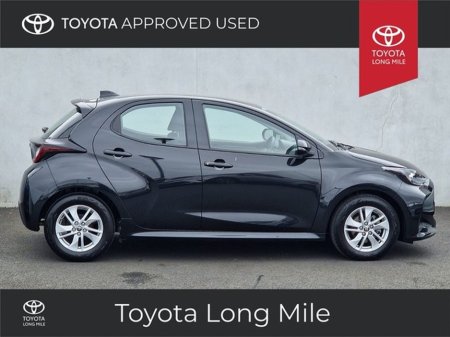 2023 Toyota Yaris - thumbnail 5