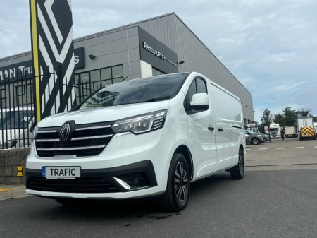2025 Renault Trafic Extra Sport 170hp 9speed Auto