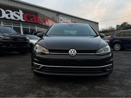 2017 Volkswagen Golf 172 REG NEW MODEL MK7.5 SAT NAV PACK PRIVACY GLASS-REVERSE CAMERA - NAVIGATION - CARPLAY - ANDROID AUTO - DISCOVER PRO €16,450