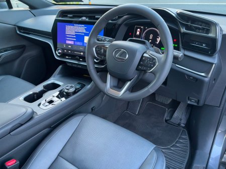 2024 Lexus RZ 450 E PREMIUM PAN ROOF €45,995 thumbnail