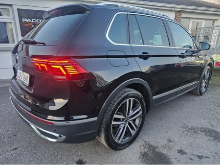 2023 Volkswagen Tiguan - thumbnail 7