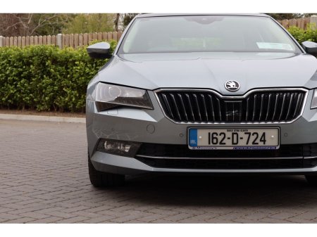 2016 Skoda Superb - thumbnail 6