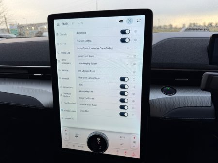 2021 Ford Mustang Mach-E Extended Range - panoramic Roof - Mustang €27,950 thumbnail