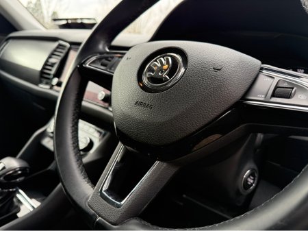 2019 Skoda Kodiaq AMBITION 2.0 TDI 150HP DSG 4DR AUTO 7 SEAT €25,950 thumbnail