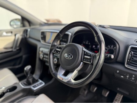 2021 Kia Sportage - thumbnail 23