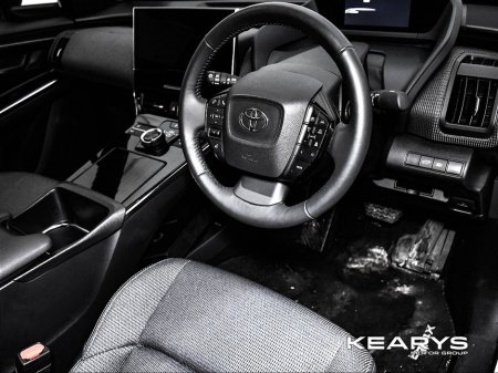 2025 Toyota bZ4X - thumbnail 12