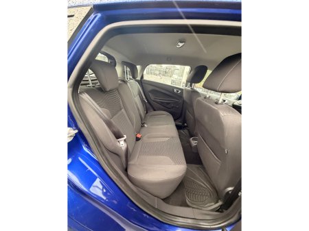 2014 Ford Fiesta 1.25 ZETEC 82PS 5DR ARGENTO €7,450