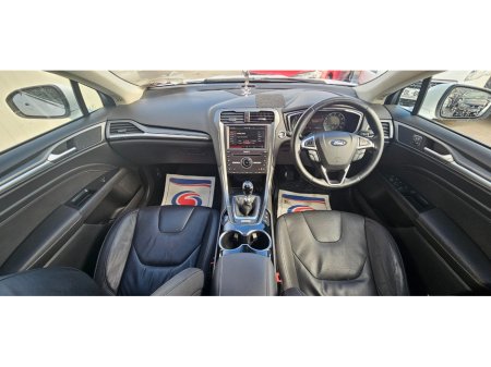 2016 Ford Mondeo - thumbnail 24