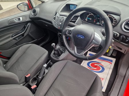 2016 Ford Fiesta MCA Zetec 1.25 60PS M5 4DR €8,950 thumbnail