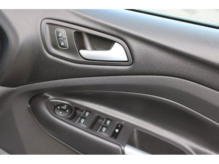 2019 Ford Kuga 1.5TDCi 120PS FWD Titanium €18,950 thumbnail