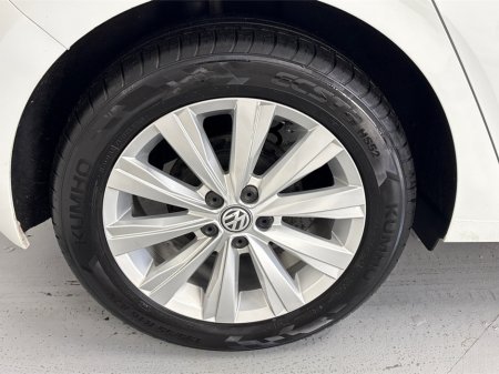 2018 Volkswagen Polo NEW NCT COMFORTLINE 1.0 MANUAL**MULTIFUNCTIONAL STEERING WHEEL**TOUCH SCREEN MEDIA DISPLAY**PARKING SENSORS**APPLE CARPLAY**BLACK CLOTH INTERIOR**SEMI DIGITAL DASH**ISOFIX**FINANCE AVAILABLE** €14,495 thumbnail