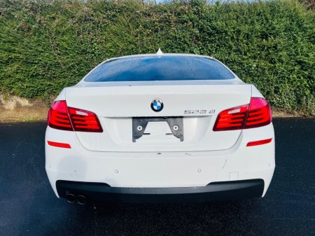 2016 BMW 5 Series ALLOYS // LEATHER INTERIOR // MULTI-FUNC WHEEL €19,950 thumbnail