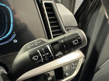 2023 Kia Sportage K3 Plug In Hybrid 4x4 €35,250 thumbnail