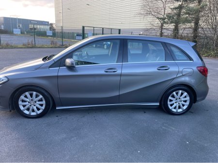 2016 Mercedes-Benz B Class B SERIES  5DR AUTOMATIC €13,750 thumbnail