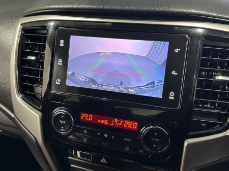 2020 Mitsubishi L200 - thumbnail 13