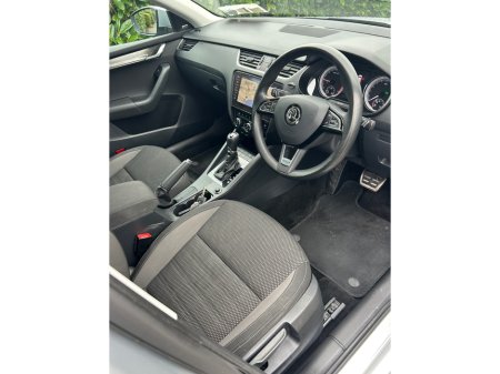 2017 Skoda Octavia COM SCOUT 2.0 TDI 184BHP 4X4 DSG 4 €21,950 thumbnail