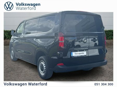 2025 Volkswagen Transporter  €33,495
