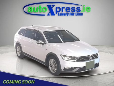 2019 Volkswagen Passat ALLTRACK 4MOTION AUTOMATIC €27,995 thumbnail