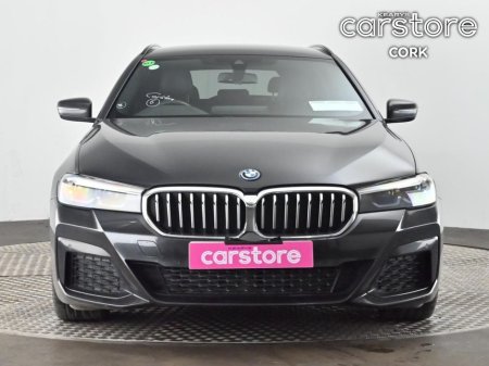 2022 BMW 5 Series 530 E M Sport Auto 530 e M Sport 530 e eDrive 12kWh PHEV 292 109BHP /80kw Auto Start/Stop thumbnail