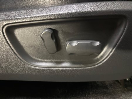 2021 Mitsubishi L200 - thumbnail 16