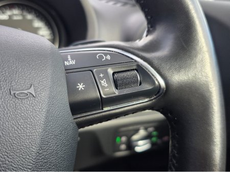 2014 Audi A3 SALOON 1.4 TFSI REV CAMERA - PARKING SENSORS - ALLOYS - LOW TAX BAND LOW MILEAGE €14,750 thumbnail