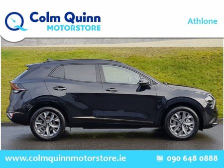 2025 Kia Sportage Self-Charging Hybrid HEV MY25 *Only 4,238kms* *Manufacturers Warranty Until 19-02-2032/150,000kms* €41,995 thumbnail