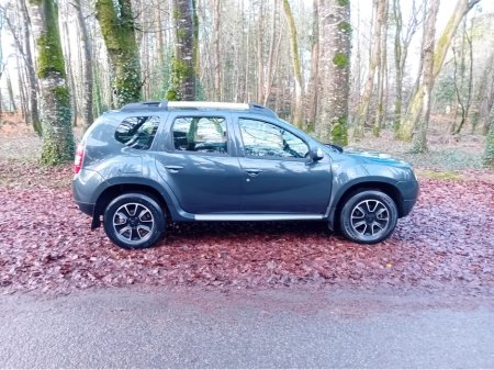 2017 Dacia Duster PRESTIGE 1.5 DCI 110 4X4 4WD 5DR @ REDDY2DRIVE LTD €5,500 thumbnail