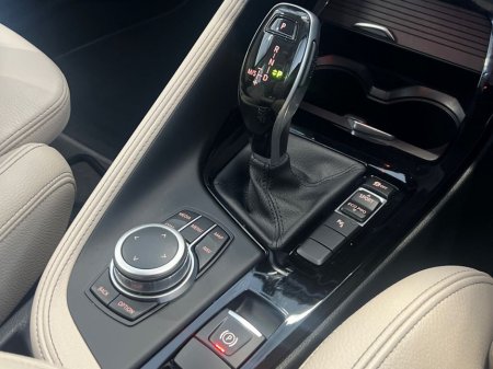 2022 BMW X1 - thumbnail 10