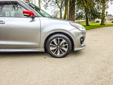 2018 Suzuki Swift 1.2 GLX Automatic €13,950 thumbnail