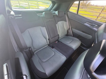 2024 Kia Sportage - thumbnail 4