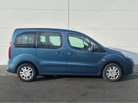 2014 Peugeot Partner 1.6 HDI TEPEE S 92PS 5 SEATS 5DR 92 €5,995 thumbnail