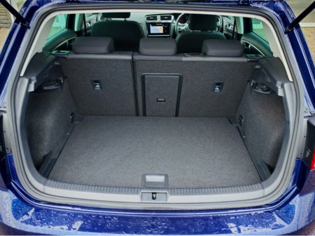 2017 Volkswagen Golf - thumbnail 4