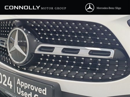 2024 Mercedes-Benz GLA Class GLA 200 d AMG Line w/ Pan roof €51,950 thumbnail