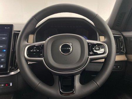 2025 Volvo XC90 - thumbnail 26