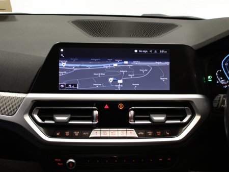 2022 BMW 3 Series - thumbnail 21