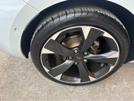 2023 Cupra Leon - thumbnail 6
