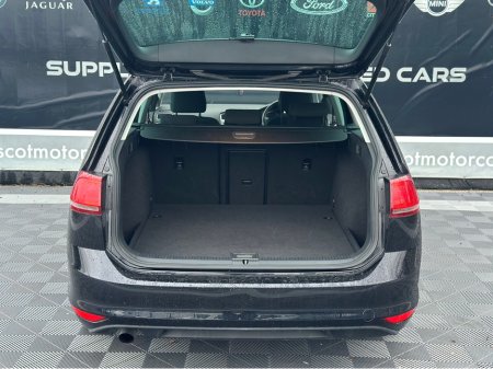 2016 Volkswagen Golf Automatic estate €12,950 thumbnail