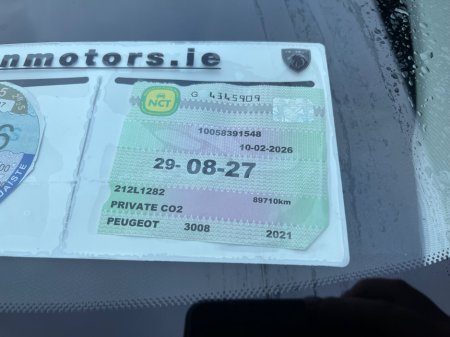 2021 Peugeot 3008 - thumbnail 10