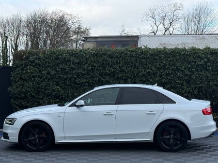 2014 Audi A4 S-LINE PLUS 2.0 TFSI // SERVICE HISTORY // DUAL ZONE CLIMATE CONTROL // 18" S-LINE ALLOYS €15,900 thumbnail