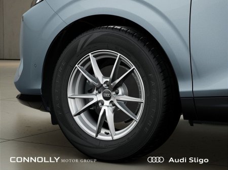 2026 Audi Q3 1.5TFSI 150HP SE SUV - Reversing Camera €53,262 thumbnail