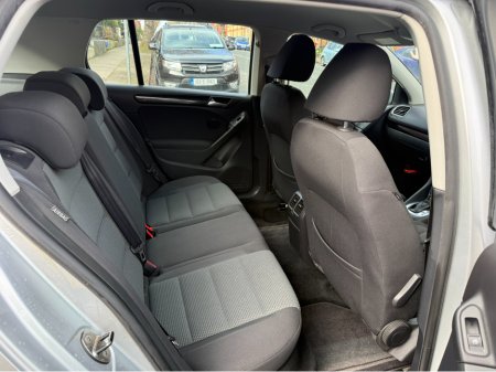 2012 Volkswagen Golf - thumbnail 12