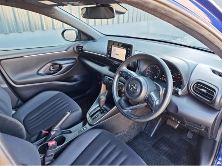 2020 Toyota Yaris - thumbnail 6