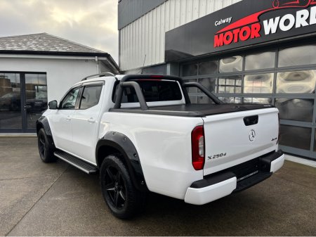 2020 Mercedes-Benz X Class X 250 D 4MATIC PROGRESSIVE €36,900 thumbnail