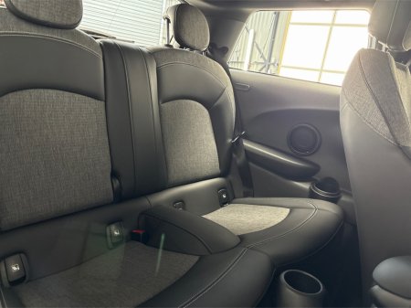 2022 MINI Hatch - thumbnail 28