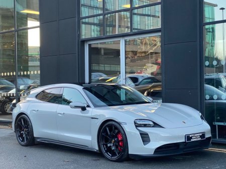2024 Porsche Taycan GTS Sport Turismo €89,900