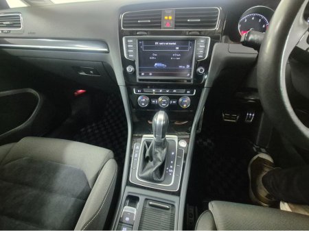 2016 Volkswagen Golf **HIGHLINE**ONLY 64000KMS**ALCANTARA SEATS*17" ALLOYS**BLIS**FOCAL INSIDE SPEAKERS*LANE ASSIST*KEYLESS ENTRY AND START**ADAPTIVE CRUISE CONTROL**DUAL ZONE CLIMATE**REVERSE CAMERA**BLUETOOTH STREAM €15,949 thumbnail