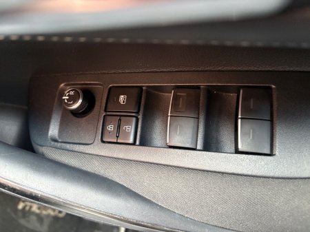 2019 Toyota Corolla - thumbnail 11