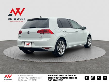 2016 Volkswagen Golf 2016 Volkswagen Golf 1.4 TSI Automatic Highline €16,250 thumbnail