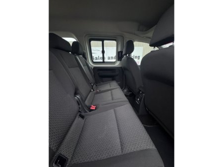 2018 Volkswagen Caddy Maxi Life MAXI LIFE T TDI 102HP D6F €18,950 thumbnail