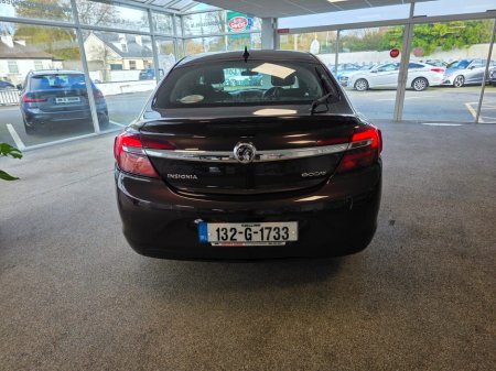 2013 Vauxhall Insignia 2.0 CDTI DESIGN NAV E E/F S/S 5DR €3,950